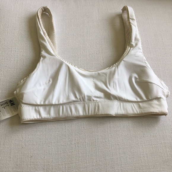 H&M NWOT Gold & White Stripe Bikini Top - Size 4 - Picture 2 of 8
